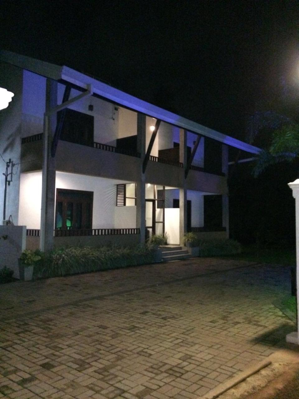 Sunrise Palace Negombo Exteriér fotografie